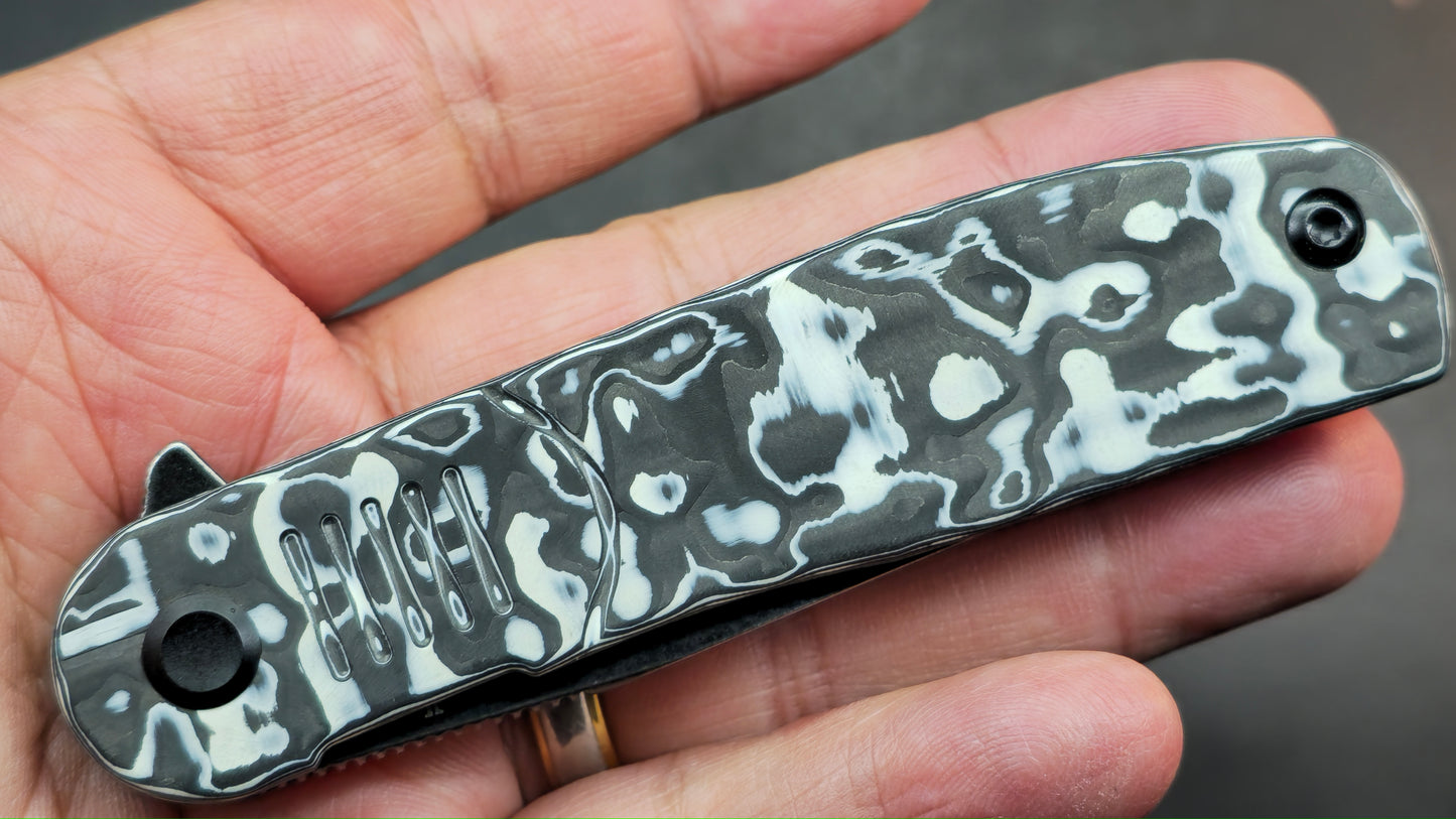 Tenable Einar Black/White Carbon Fiber Handle Nitro-V