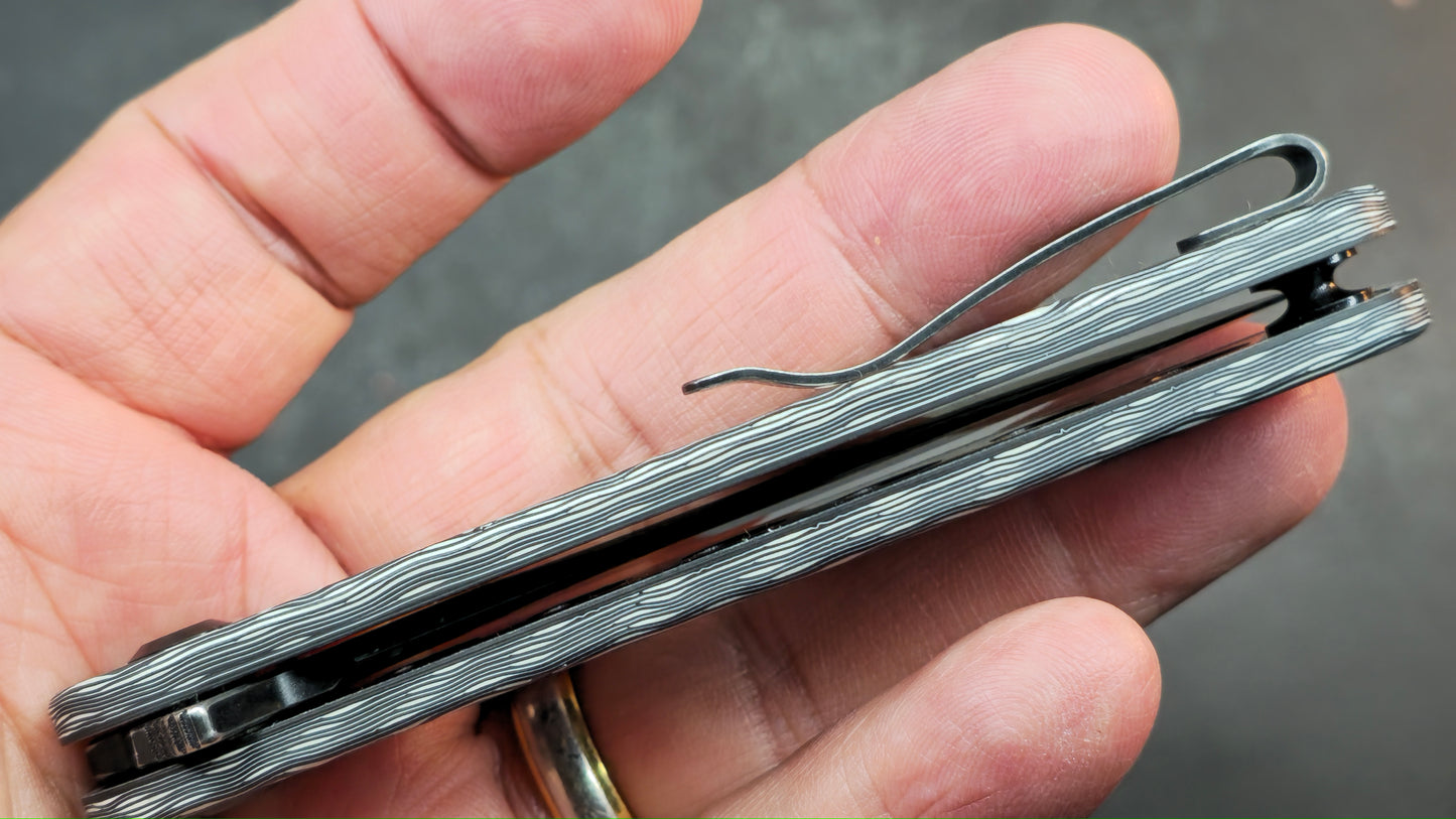 Tenable Einar Black/White Carbon Fiber Handle Nitro-V