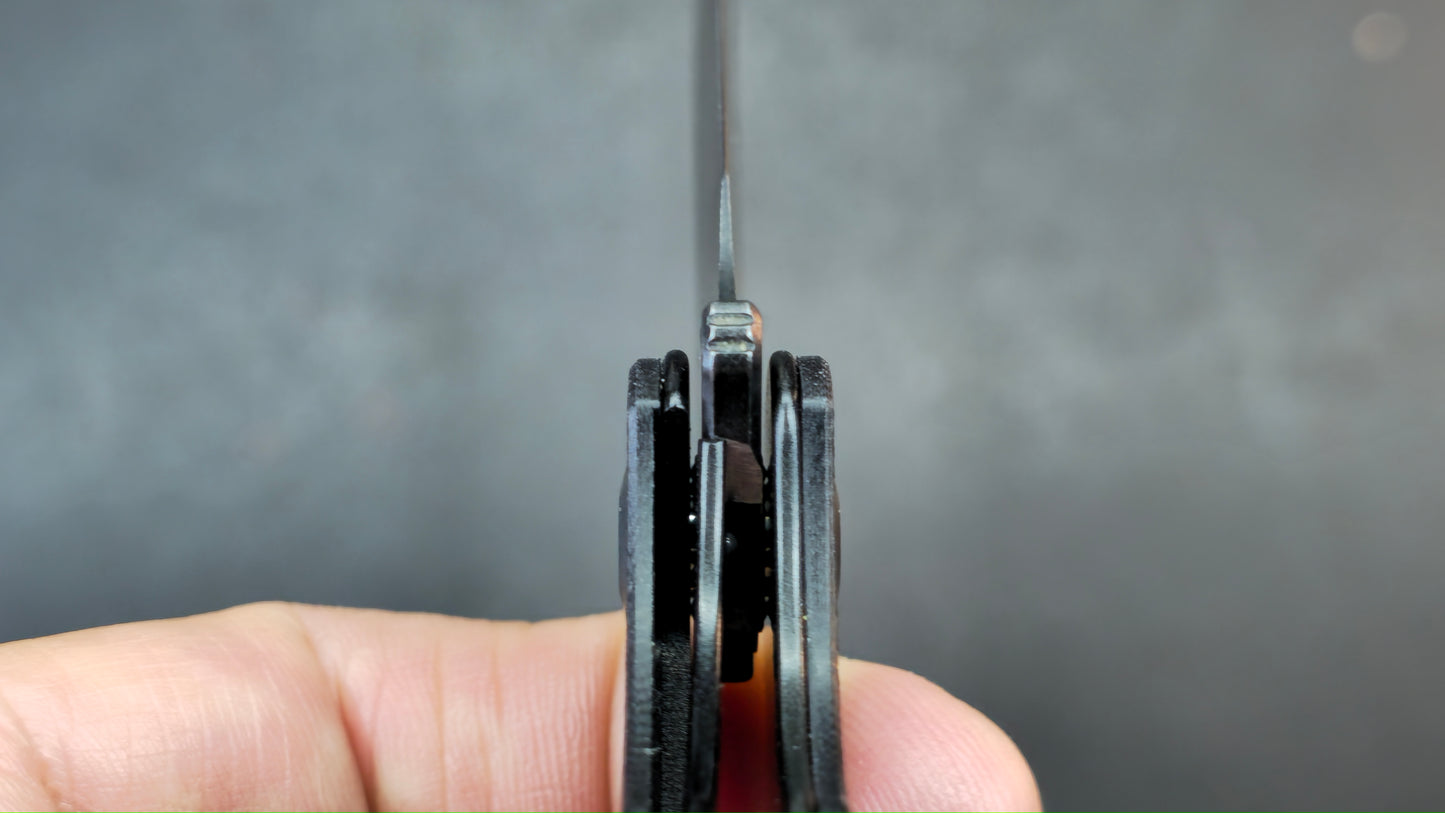 Sencut Kyril Folding Knife Black G10 Handle 9Cr18MoV