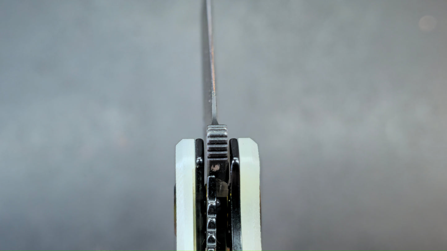 Kubey Dugu Liner Lock Folding Knife Jade G10 Handle 14C28N