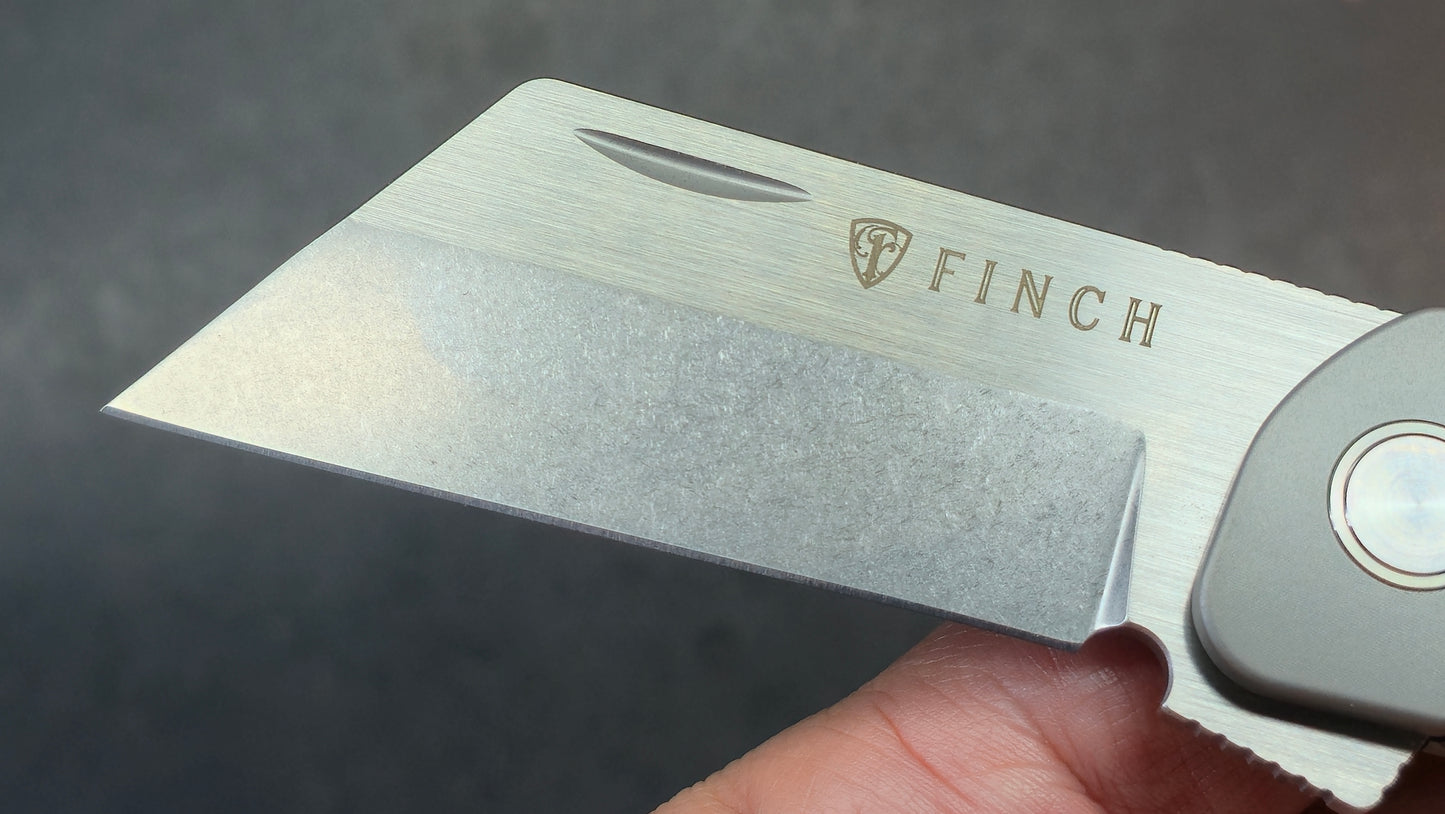 Finch Runtly XL Folding Knife Blue Swirl Carbon Fiber Handle M390