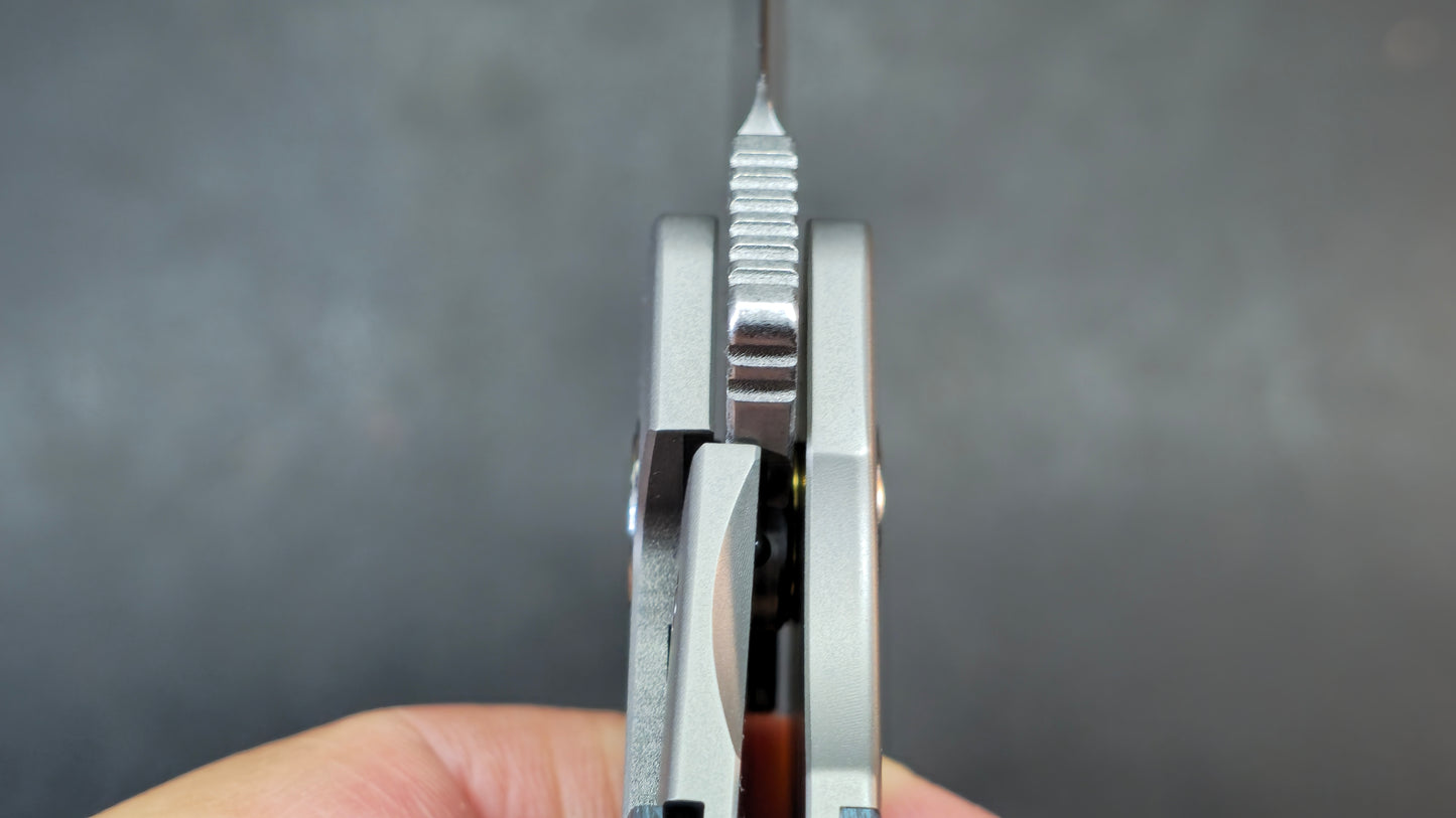 Finch Runtly XL Folding Knife Blue Swirl Carbon Fiber Handle M390