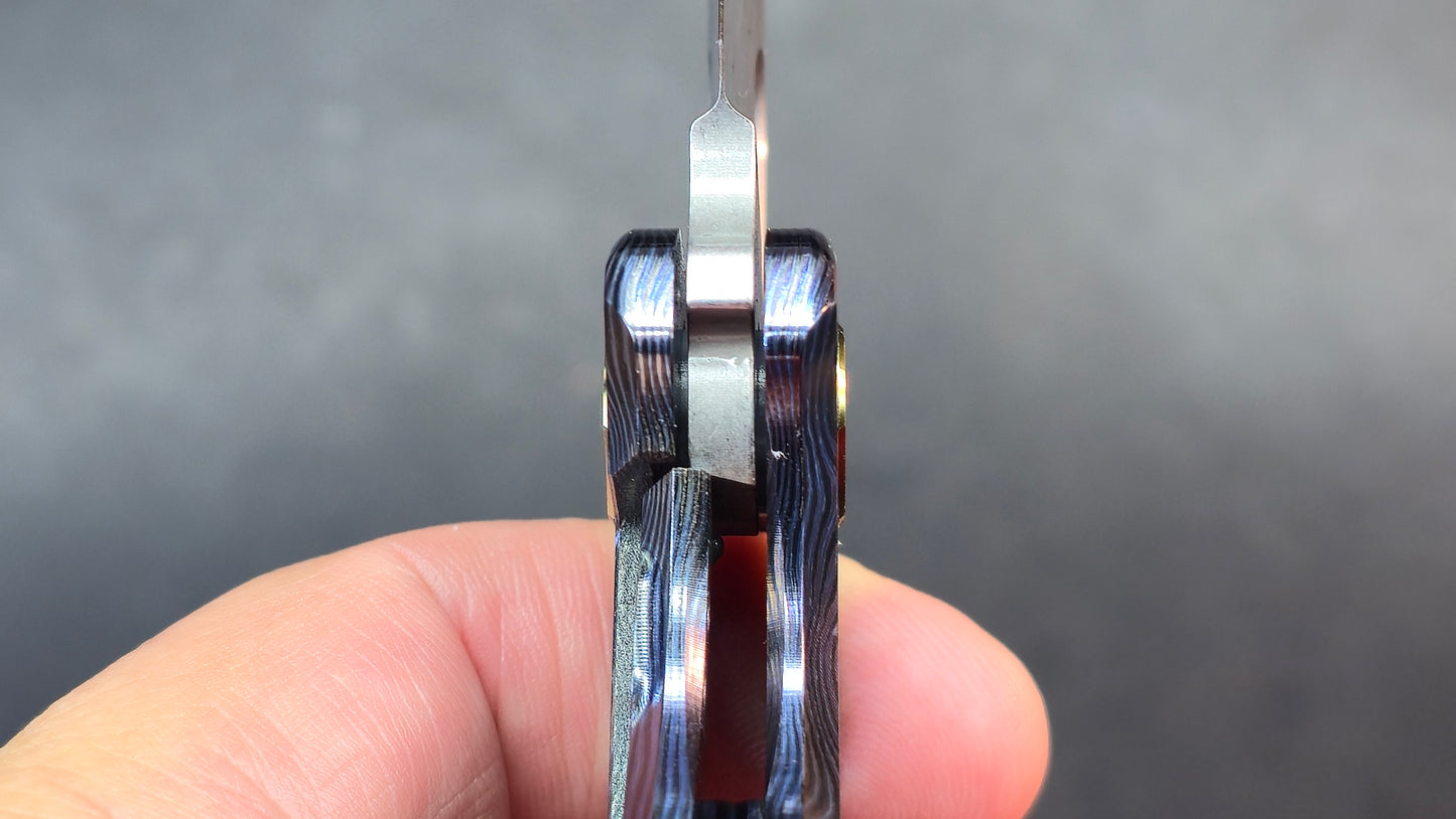 Twosun TS450 Titanium/Zircuti Zirconium Handle M390