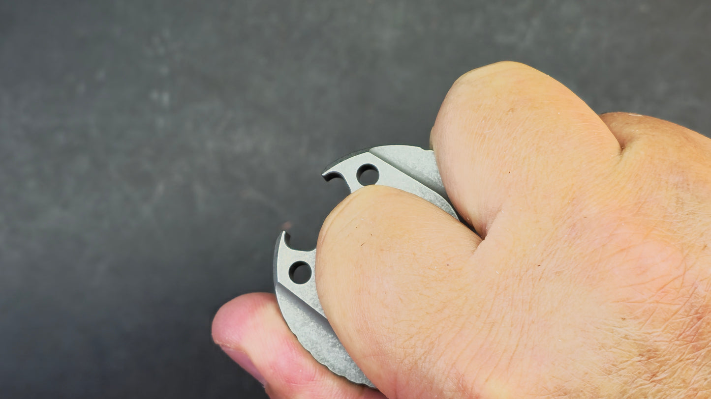 TwoSun TS487 Stonewash/Black Titanium Multifunctional Mini Tool/Bottle Opener M390