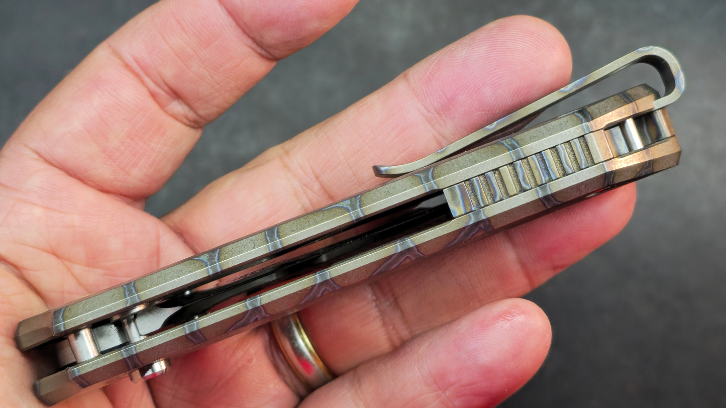 TwoSun TS588 Button Lock Fire/Gray Titanium Handle K110