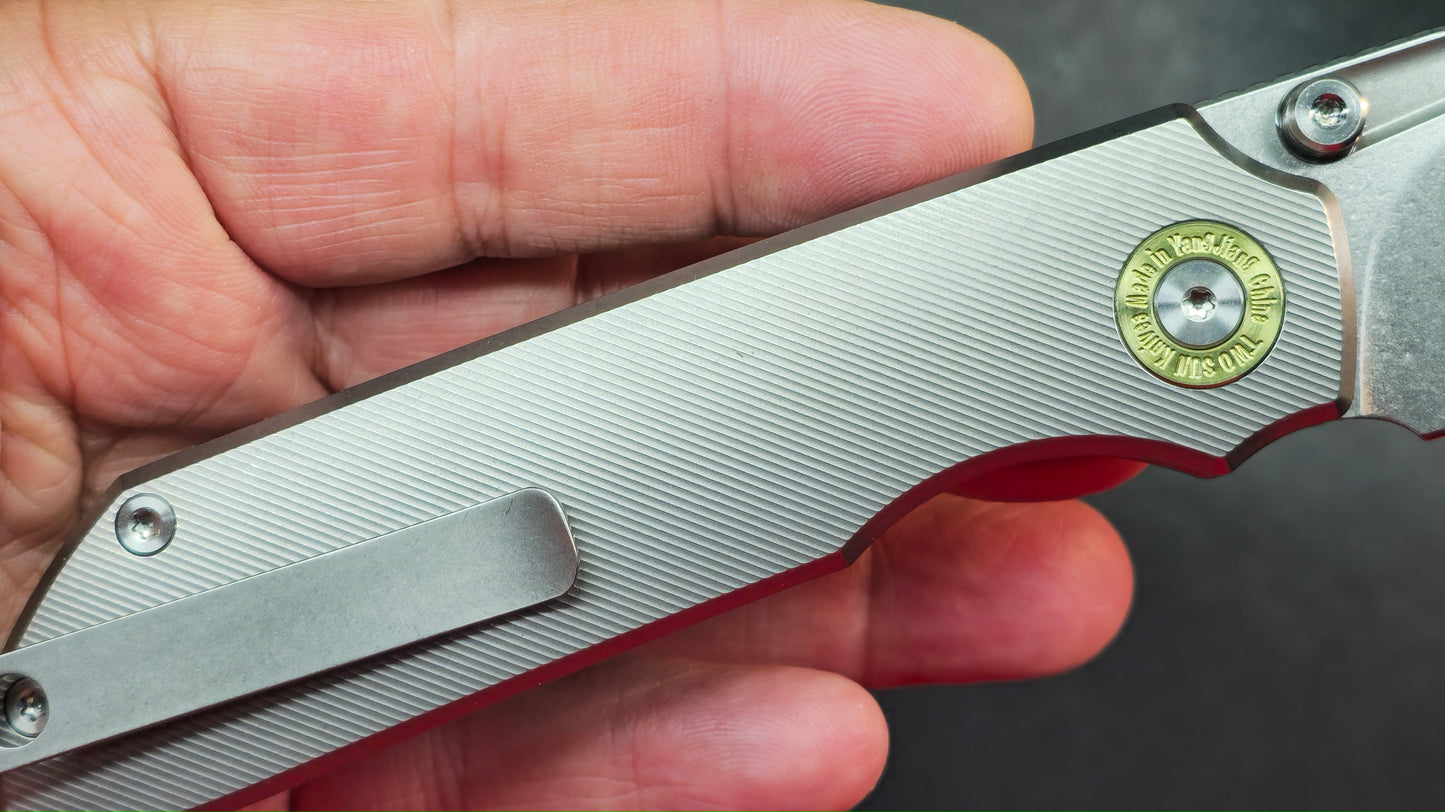 TwoSun TS588 Button Lock Fire/Gray Titanium Handle K110