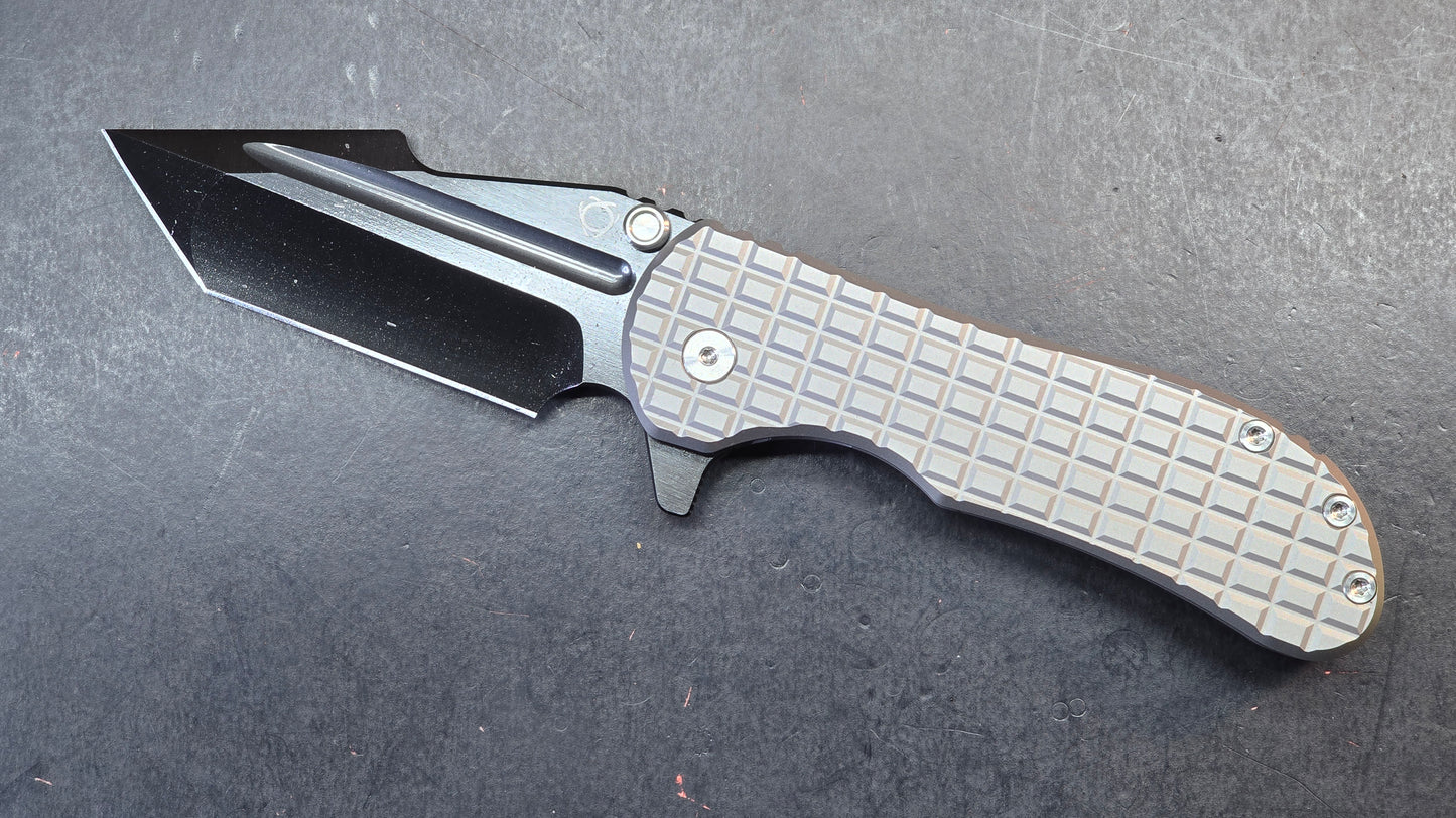 Sixleaf SL-94 Frag pattern Titanium Handle Satin/Black DLC M390