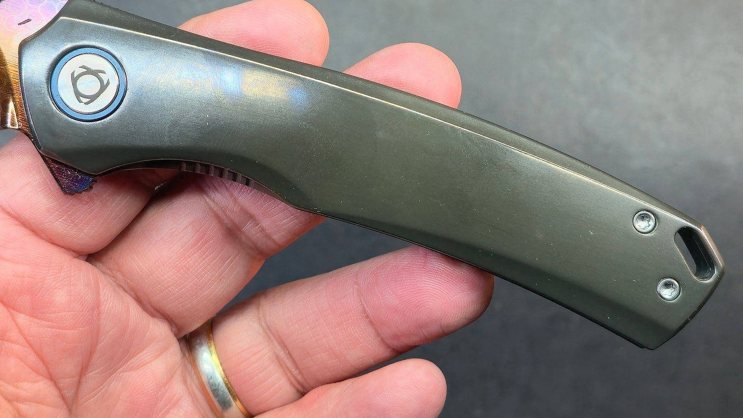 SixLeaf SL-93 7/10 Zirconium Handle, Dragon Scale Damascus Blade