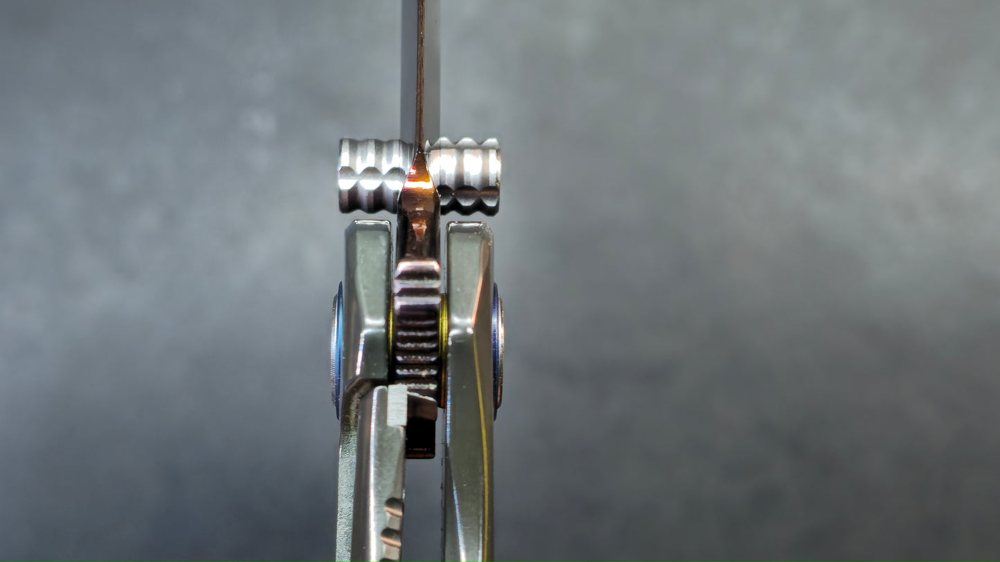 SixLeaf SL-93 7/10 Zirconium Handle, Dragon Scale Damascus Blade