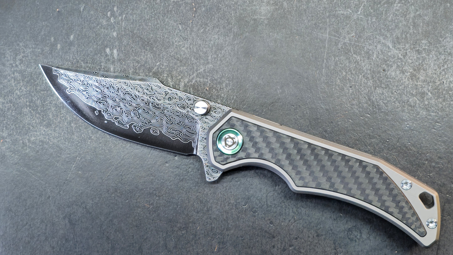 SixLeaf SL-89 Titanium/CF Black Damascus-VG10 Blade