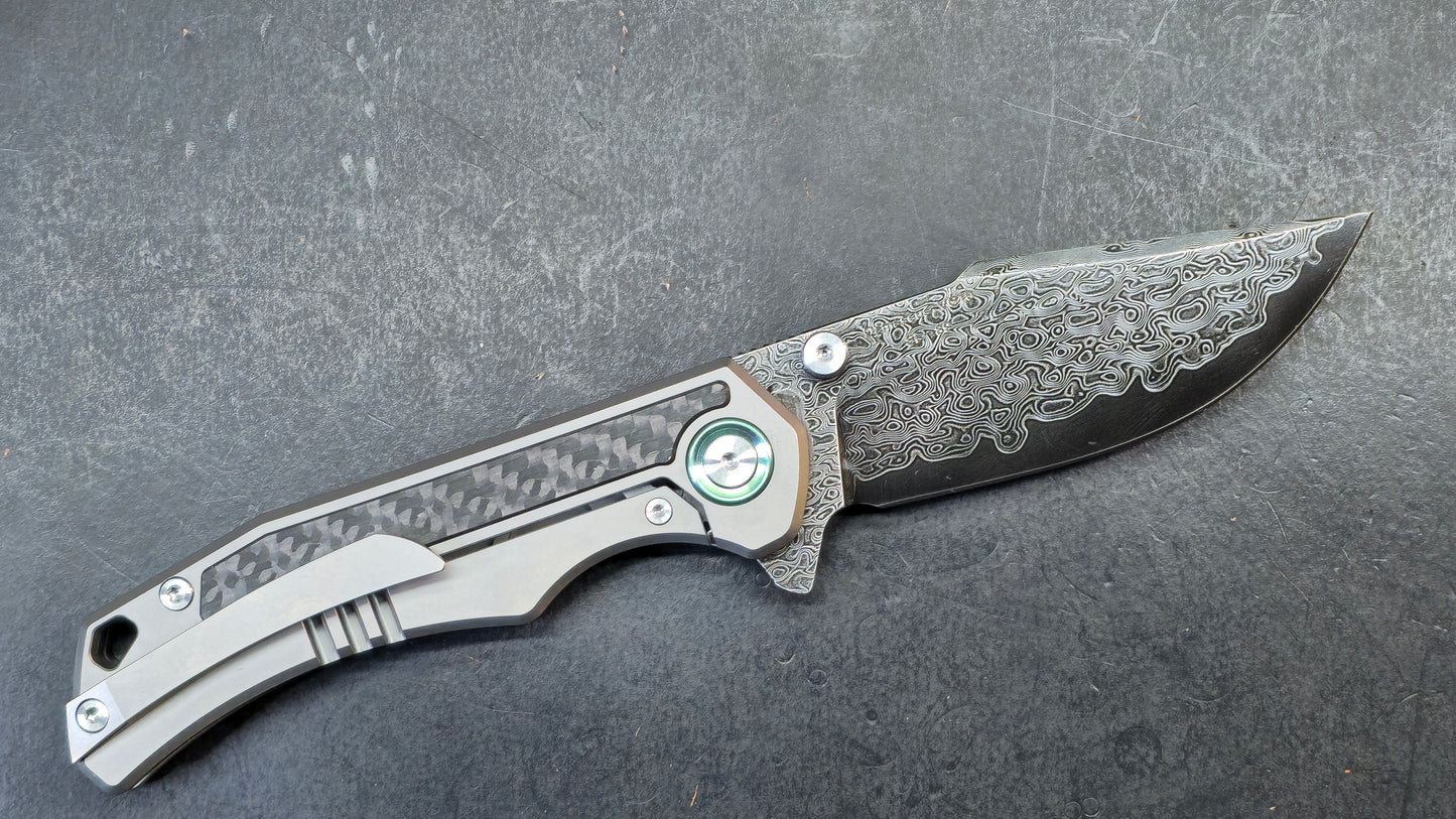 SixLeaf SL-89 Titanium/CF Black Damascus-VG10 Blade