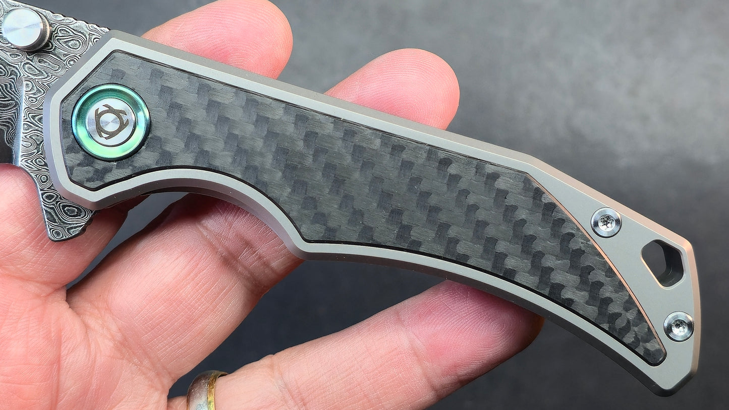 SixLeaf SL-89 Titanium/CF Black Damascus-VG10 Blade