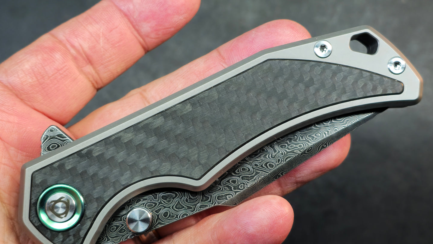 SixLeaf SL-89 Titanium/CF Black Damascus-VG10 Blade