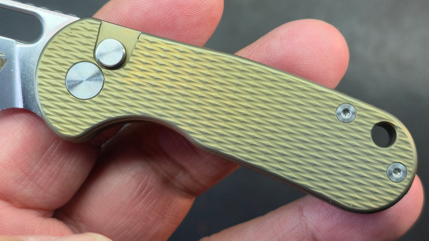 SixLeaf SL-92 Button Lock Purple/Yellow/Black Titanium 14C28N