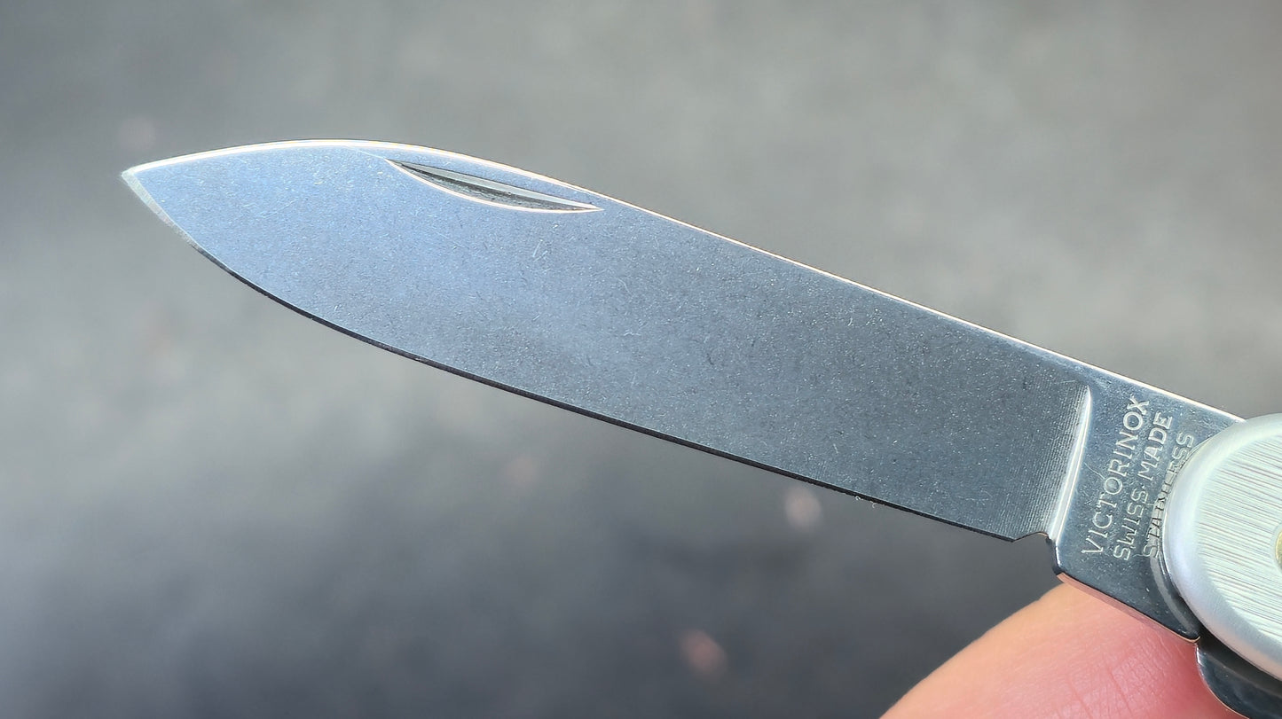 Victorinox ONEFOLD Folding Knife  Alox Silver