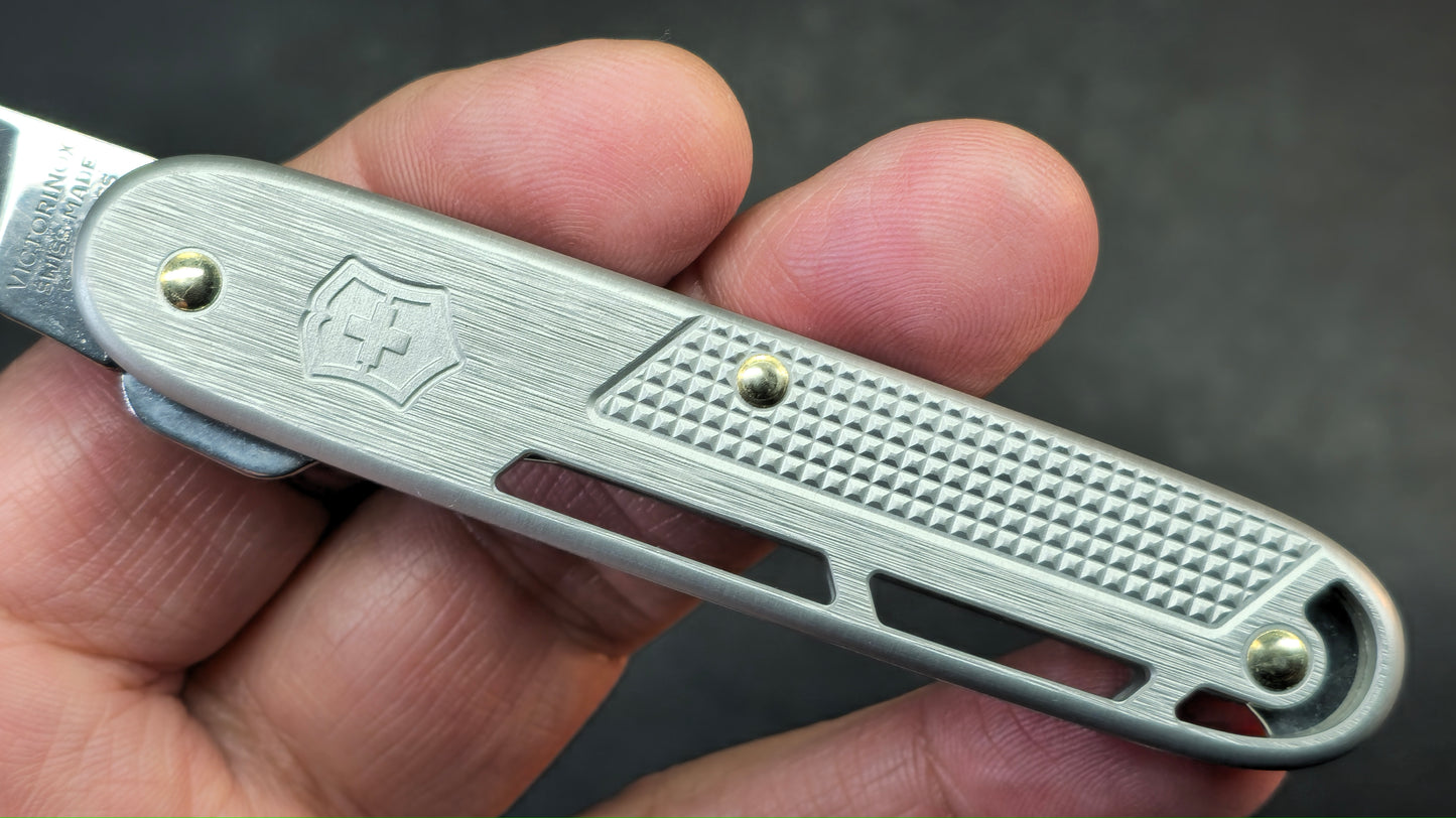 Victorinox ONEFOLD Folding Knife  Alox Silver