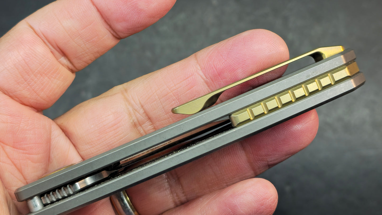 Maxace Black Mirror Carbon Fiber and Titanium Handle M390 Blade