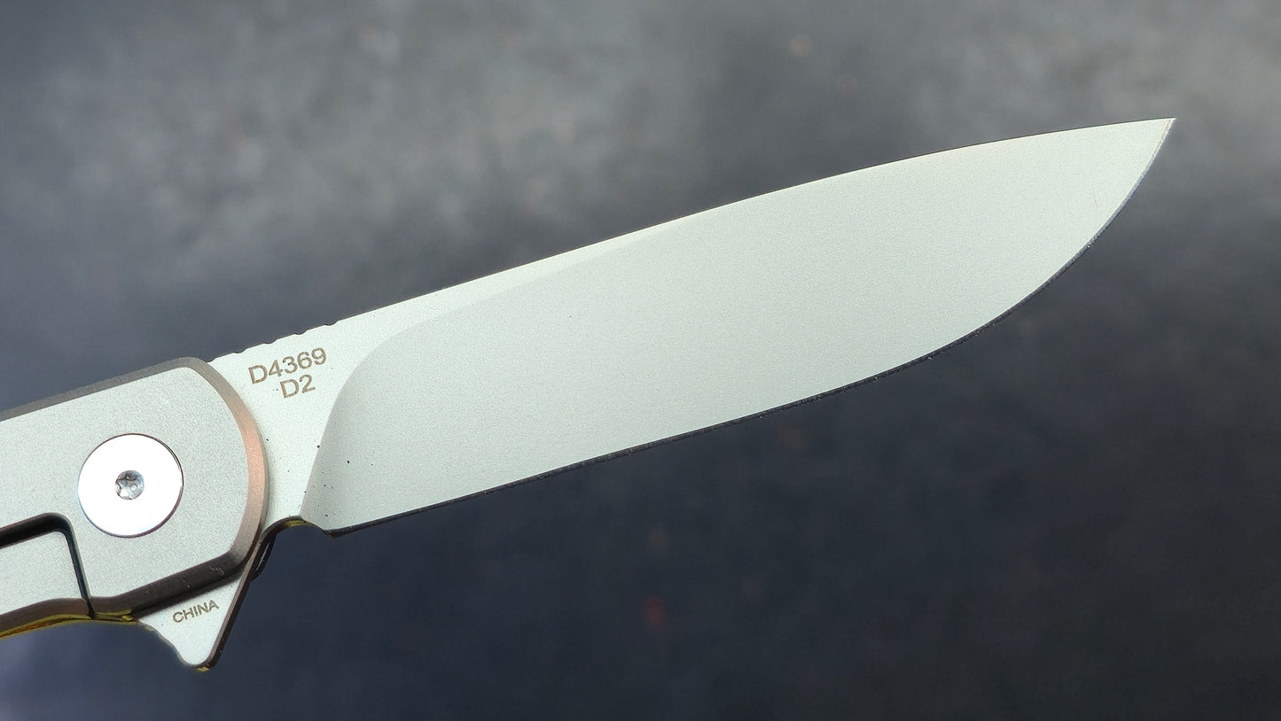 DREAMTECH Folding Pocket Knife Titanium Handle D2 Blade