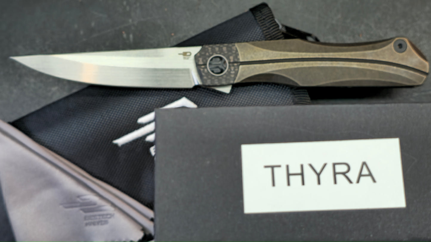 BESTECH THYRA BT2106B Titanium+Carbon Fiber Inlay Handle: 3.56" M390 Blade