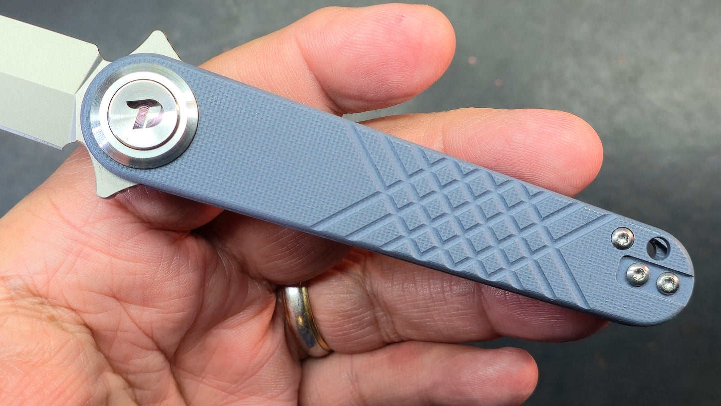 DREAMTECH Knives D4052 G10 Handle 14C28N Blade