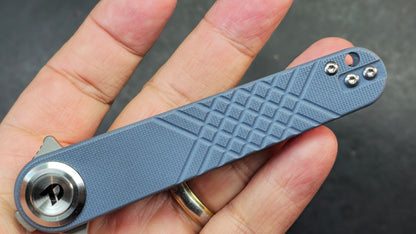 DREAMTECH Knives D4052 Blue/Tan G10 Handle 14C28N Blade