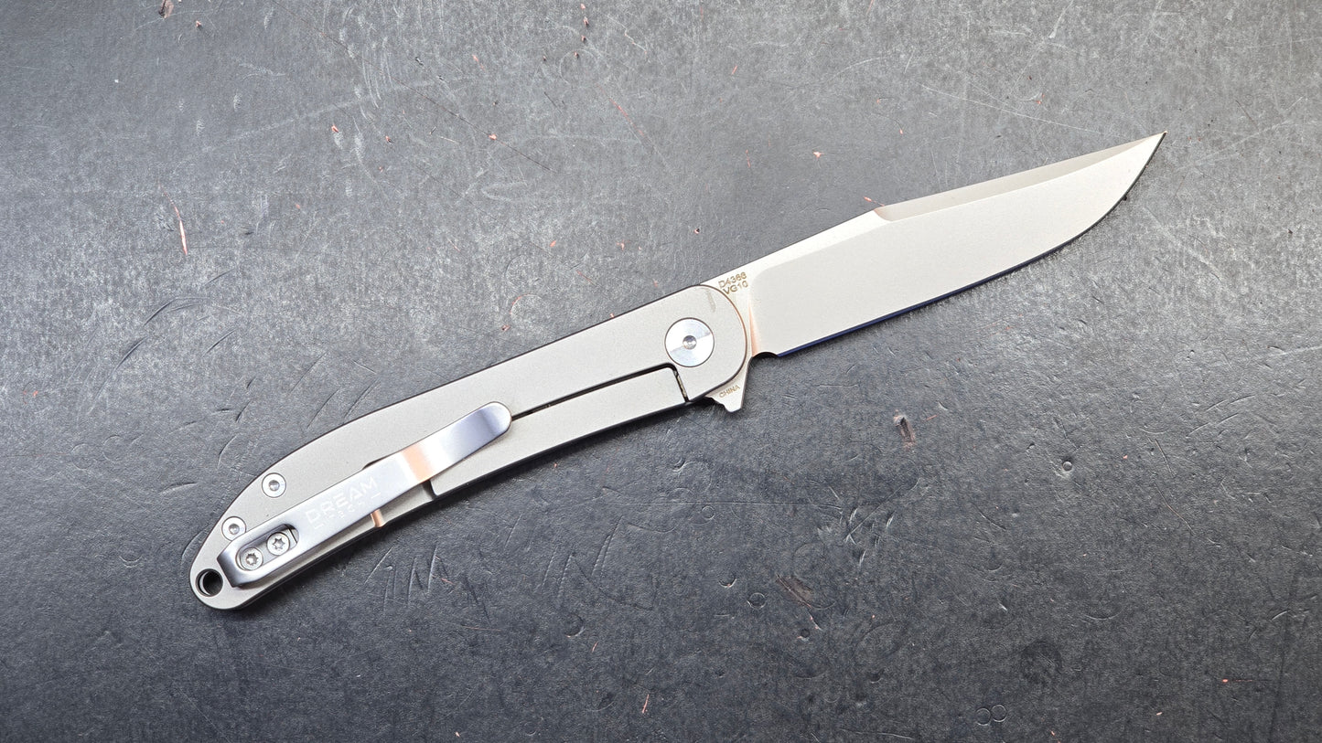 DREAMTECH D4366 Titanium Handle VG10 Blade (DISCOUNT IN CART)