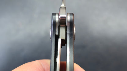 CH 3504 Black G10 D2