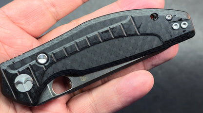 Bestechman Angry Owl Button liner lock Black/Purple G10 Handle D2