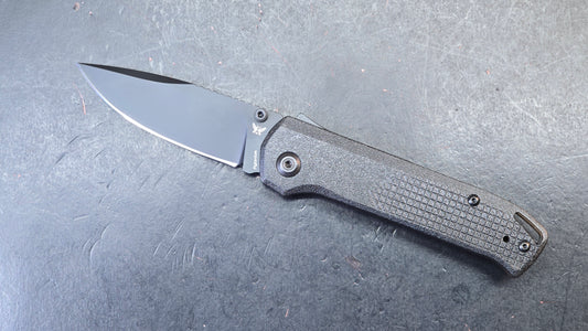 Flytanium Arcade Lite Shark Lock Smoke Black Poly Handle Black DLC AUS-10