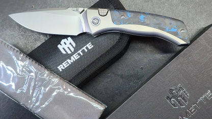 Remette RT-Steed Button FRAME LOCK Blue Carbon Fiber & Titanium Handle M390