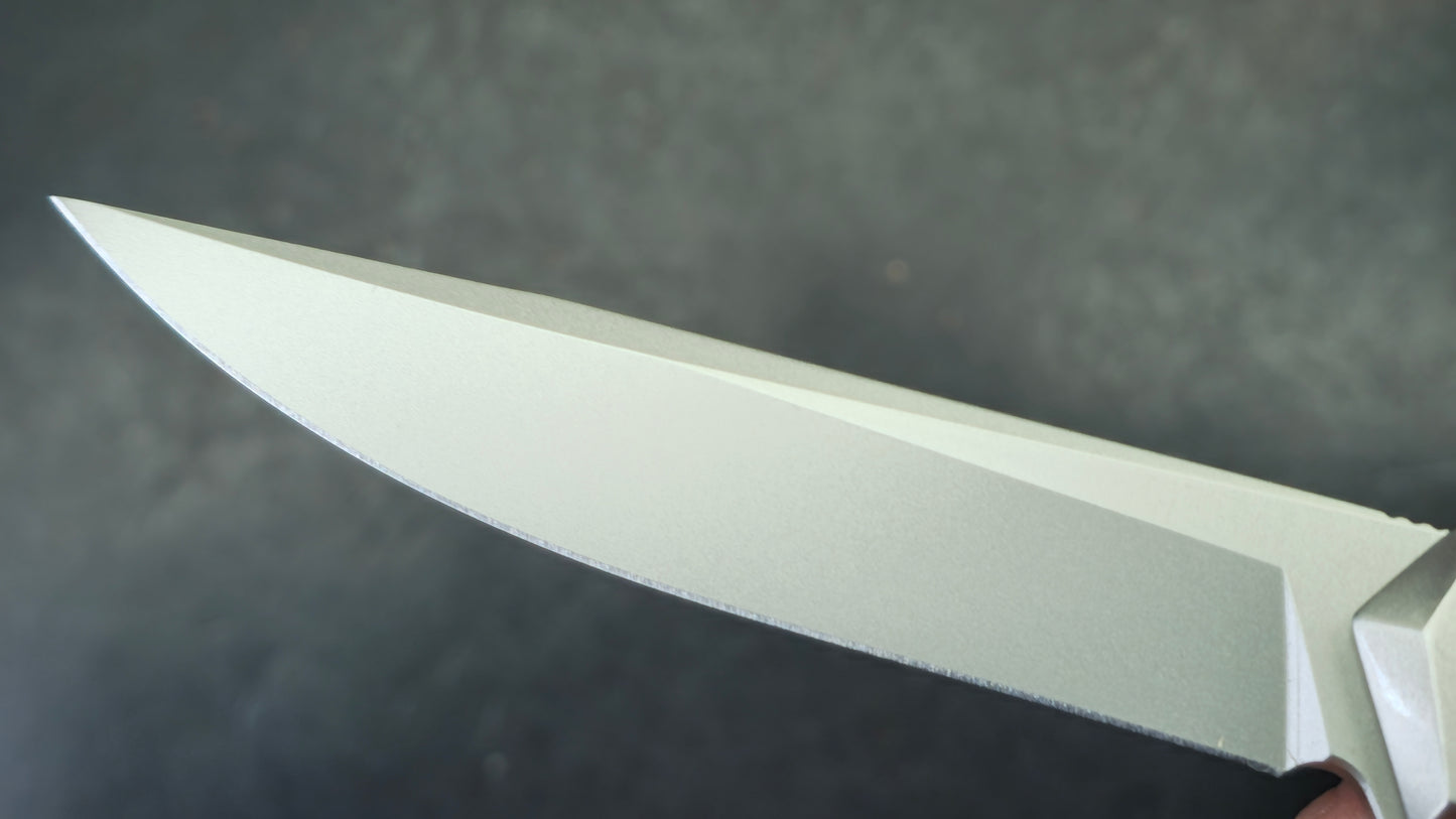 Dreamtech D5311 Titanium Handle S35VN Blade (DISCOUNT IN CART)