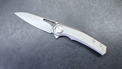 DREAMTECH D4281 Button Liner Lock Gray/Bronze Titanium M390 Blade (DISCOUNT IN CART)
