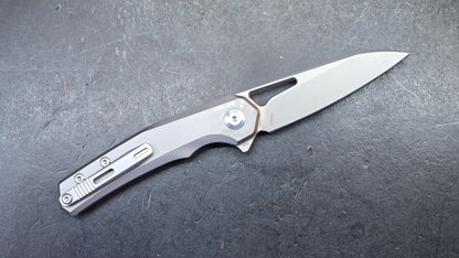 DREAMTECH D4281 Button Liner Lock Gray/Bronze Titanium M390 Blade (DISCOUNT IN CART)