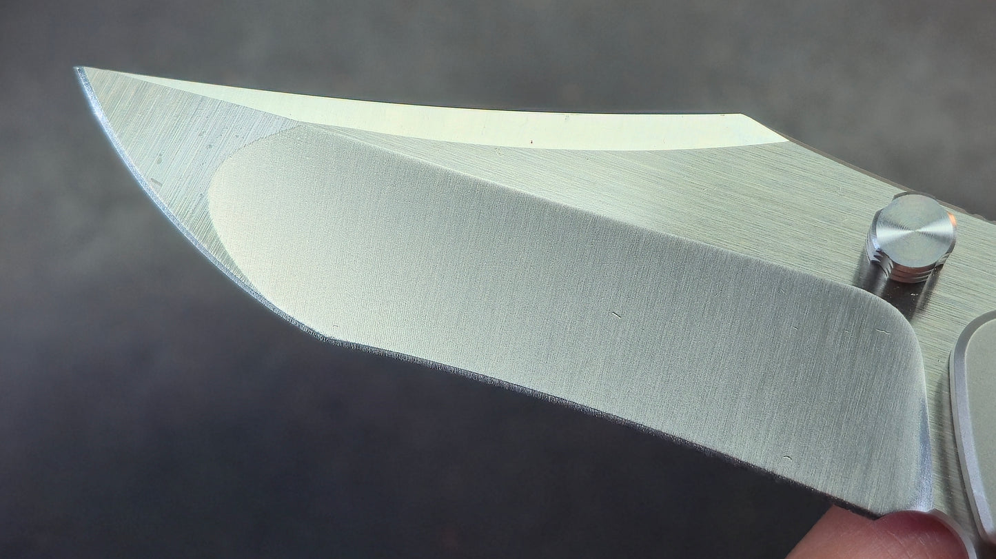 Sixleaf SL-91 Titanium + Zirconium Horse Handle 10Cr15Mov (SALE price in cart)