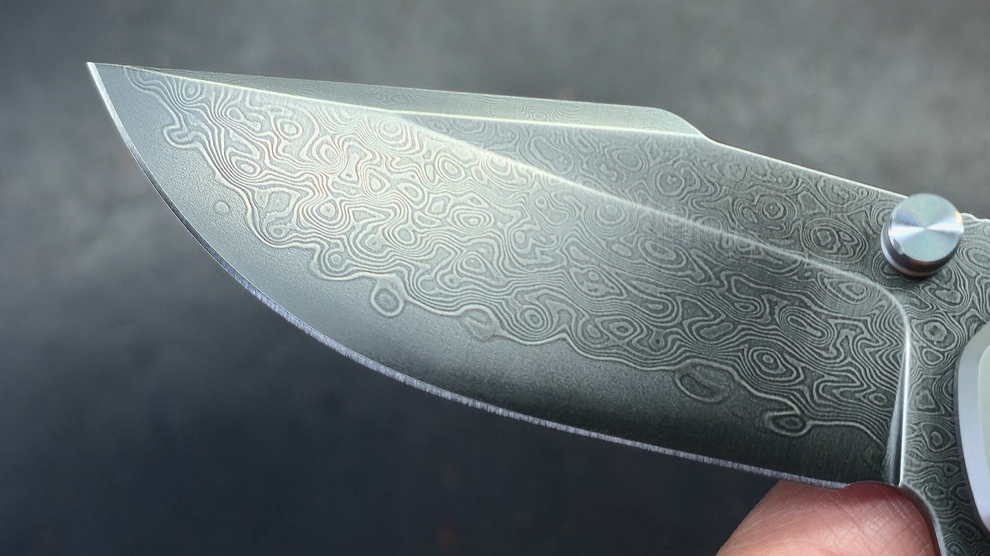 Sixleaf SL-89 Titanium Carbon Fiber Damascus VG10 (SALE price in cart)