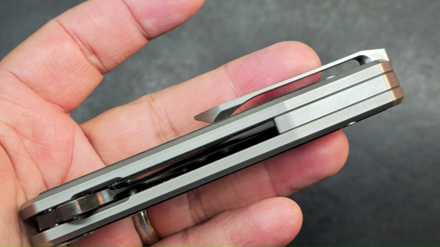 Sixleaf SL-89 Titanium Carbon Fiber Damascus VG10 (SALE price in cart)