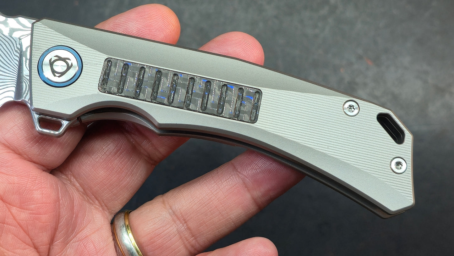 Sixleaf SL-31 Titanium/CF Handle RWL34+PMC27 Blade (SALE price in cart)