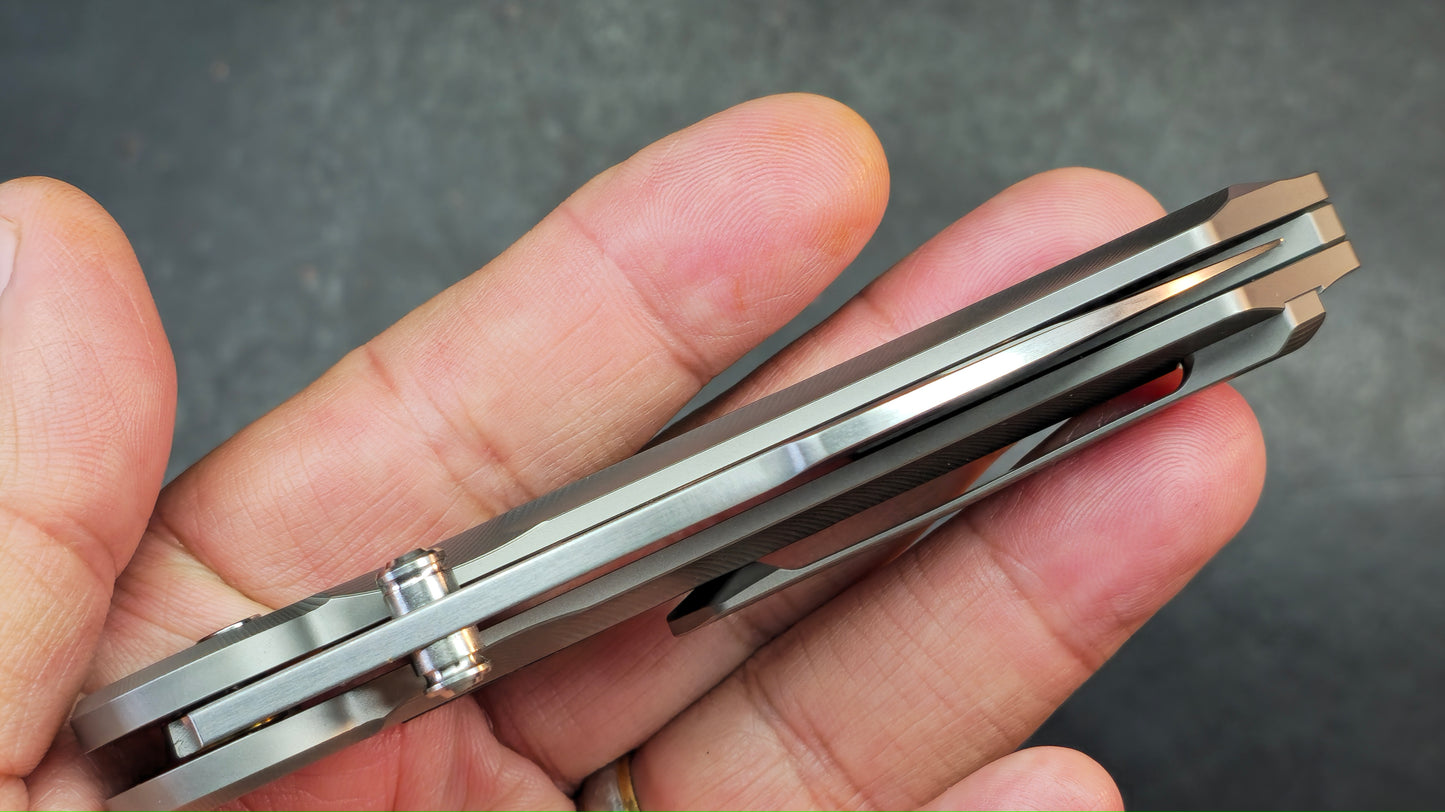 SixLeaf SL-77 Titanium/CF Handle D2 (SALE price in cart)