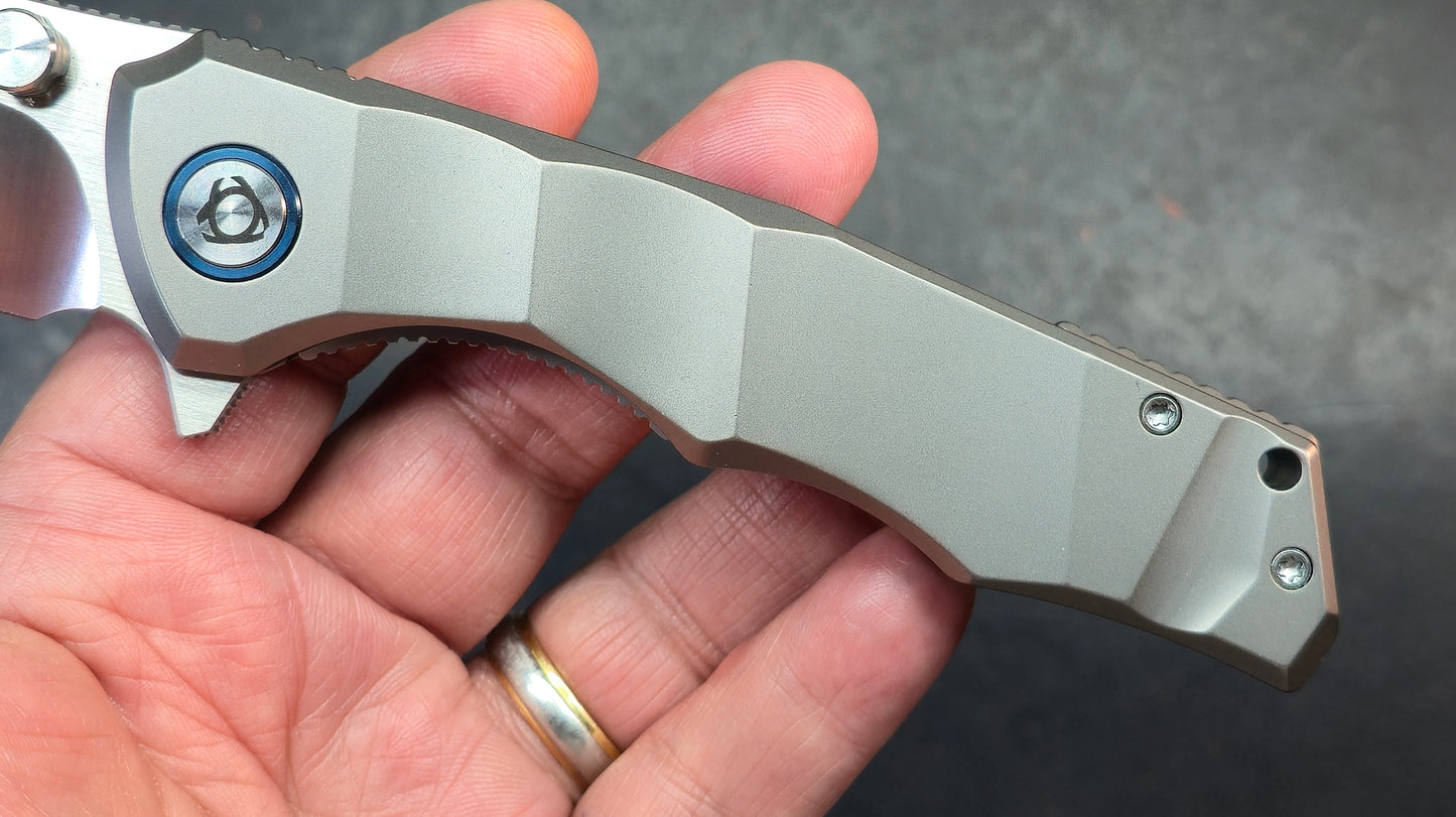 SixLeaf SL-81 Titanium Handle 10Cr15Mov (SALE price in cart)