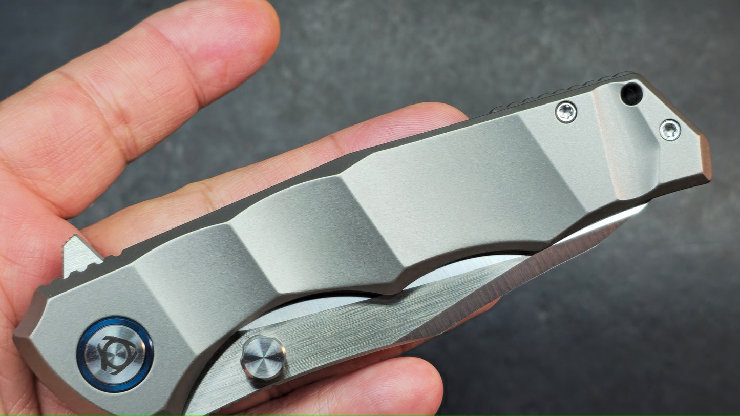 SixLeaf SL-81 Titanium Handle 10Cr15Mov (SALE price in cart)