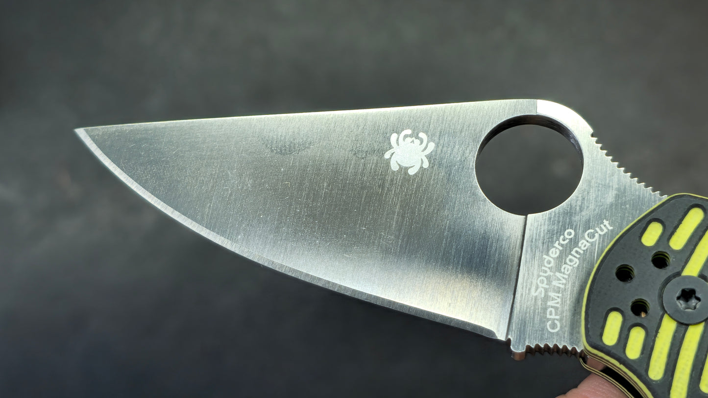 Spyderco Para 3 Salt Compression Lock Yellow/Black G10 Handle Satin MagnaCut Blade