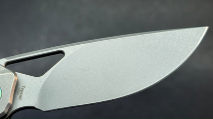 Kizer Topsail Green Titanium/Crystallized Titanium Handle M390