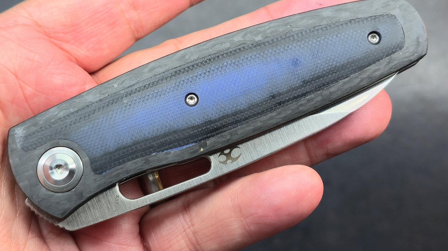 Kansept Mato Twill Carbon Fiber Blue/Black G10 Inlays 3.3" S35VN (DISCOUNT IN CART)