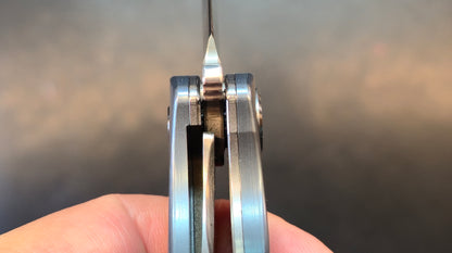 Kubey ku163b Titanium bolsters G-10 Aus-10 (NO BOX)