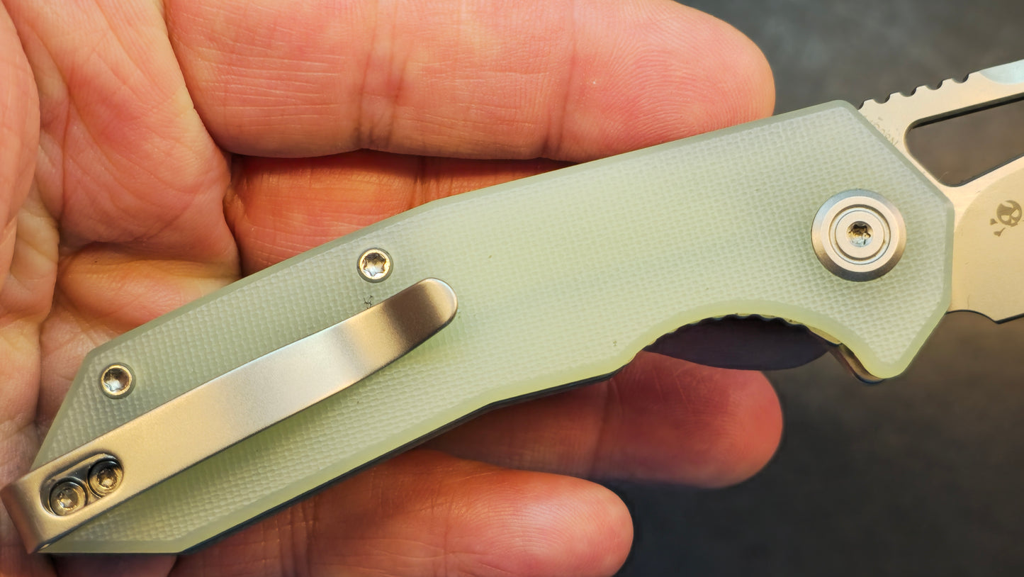 Kubey Vagrant Folding Knife Jade G10 Handle 14C28N
