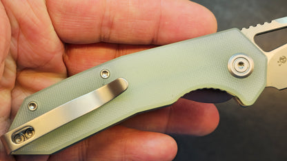 Kubey Vagrant Folding Knife Jade G10 Handle 14C28N