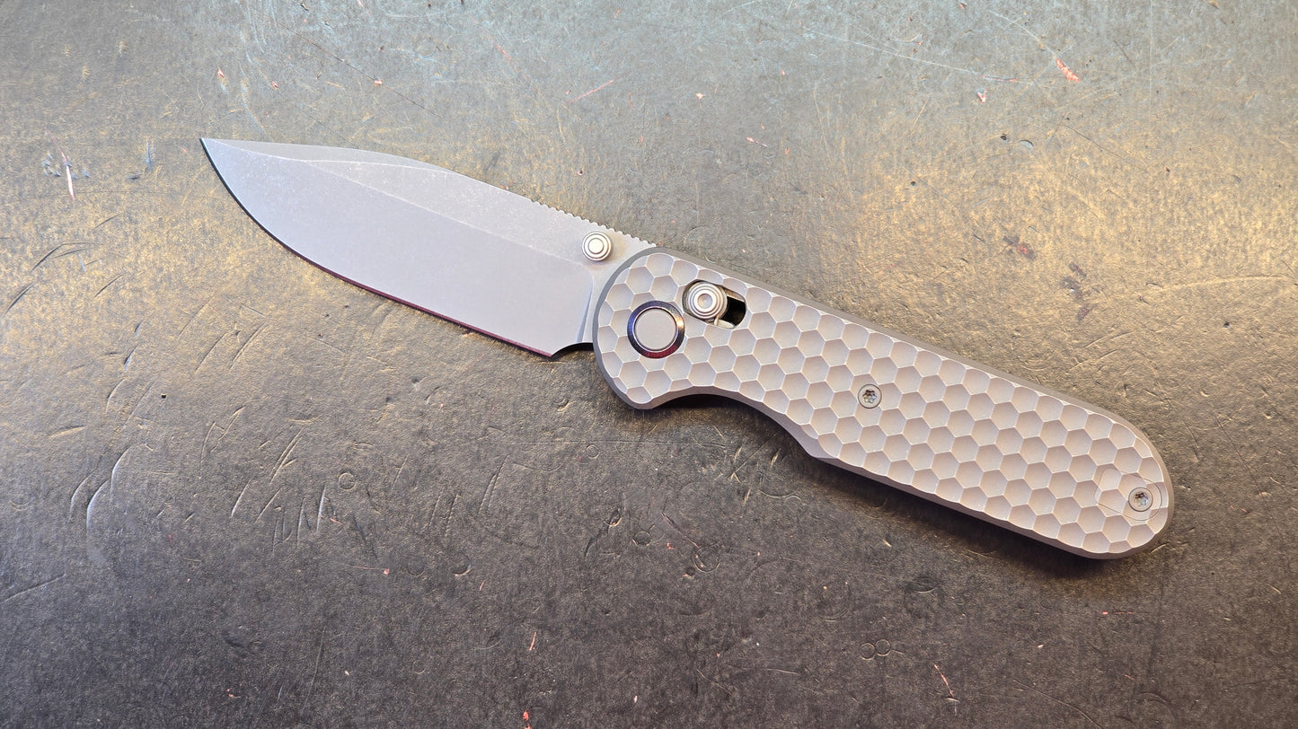 Geo Ethereal Cutter Gray Titanium Handle M390