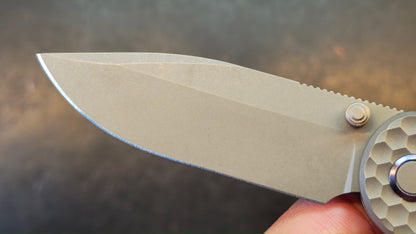 Geo Ethereal Cutter Gray Titanium Handle M390