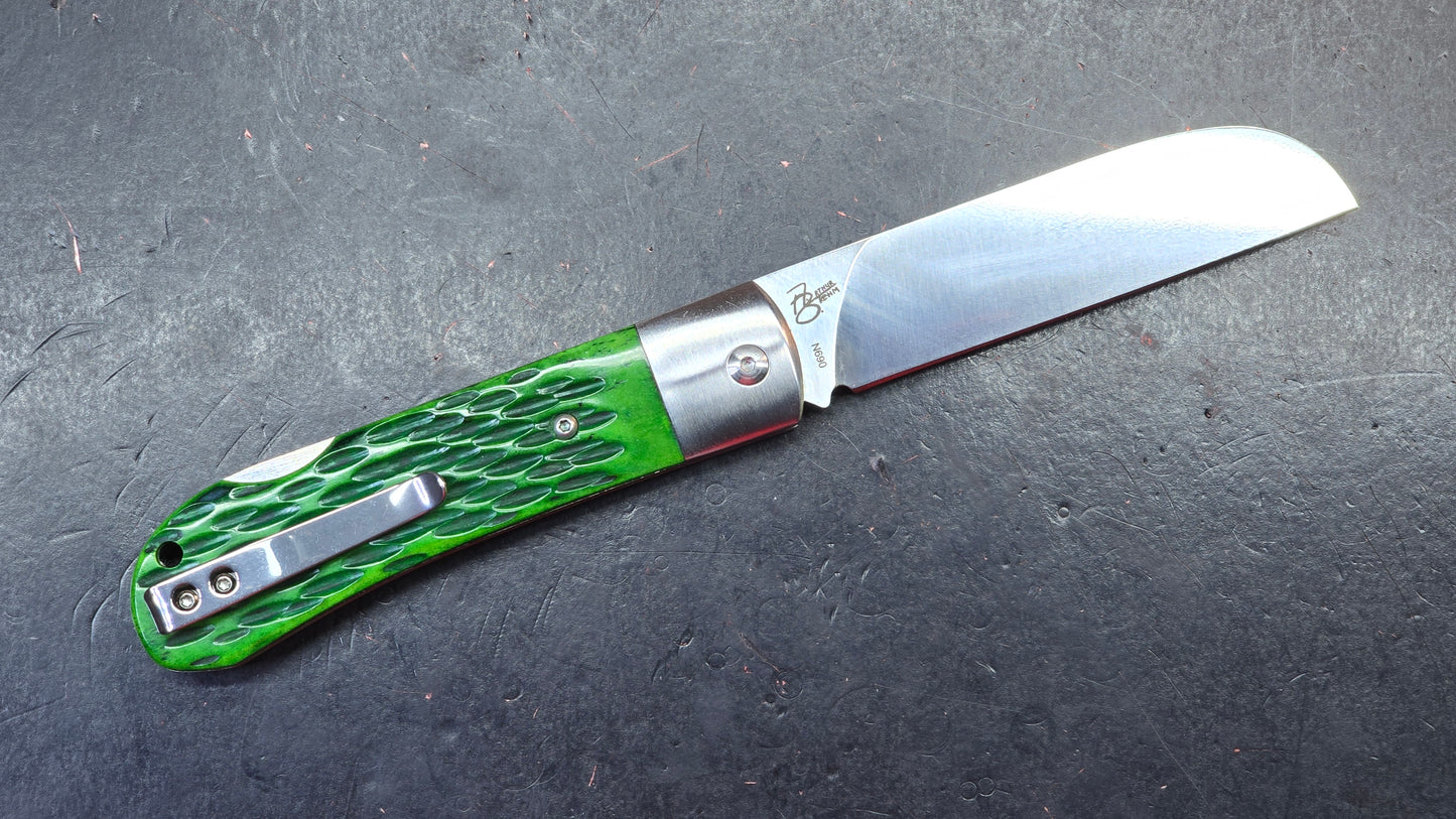 QSP Worker Green Jimped Bone - Blue CF/G10 Handle N690