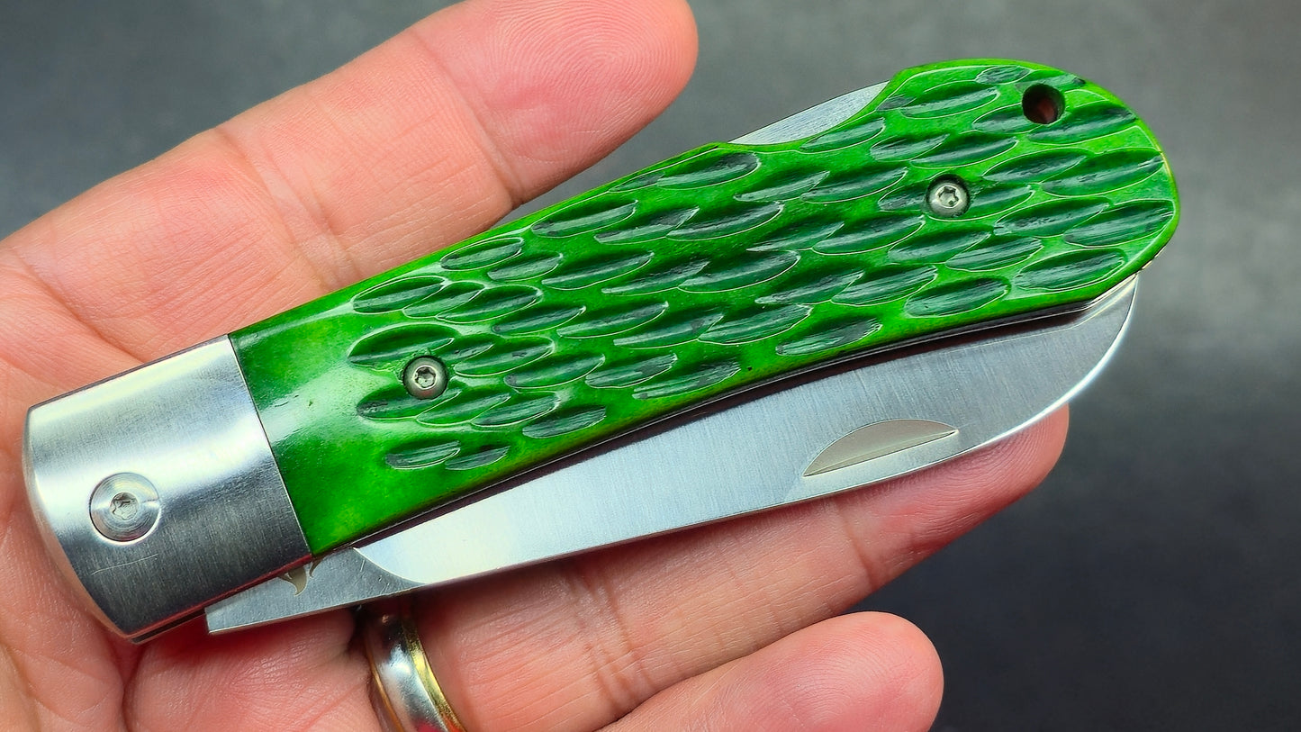 QSP Worker Green Jimped Bone - Blue CF/G10 Handle N690